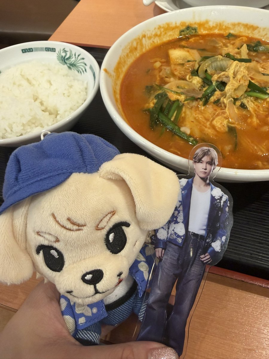 http_36K's tweet photo. 三代目スタジアム前に腹ごしらえ
初の日高屋感動した
大阪にあったら週8で通ってるとこだった危ない https://t.co/GHY0iD0cnx
