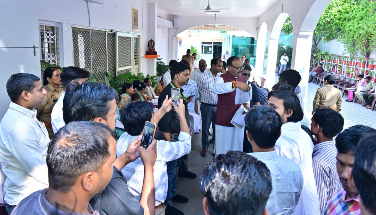 Brajesh Pathak tweet media