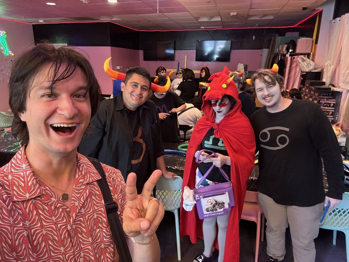 Michael Guy Bowman tweet media