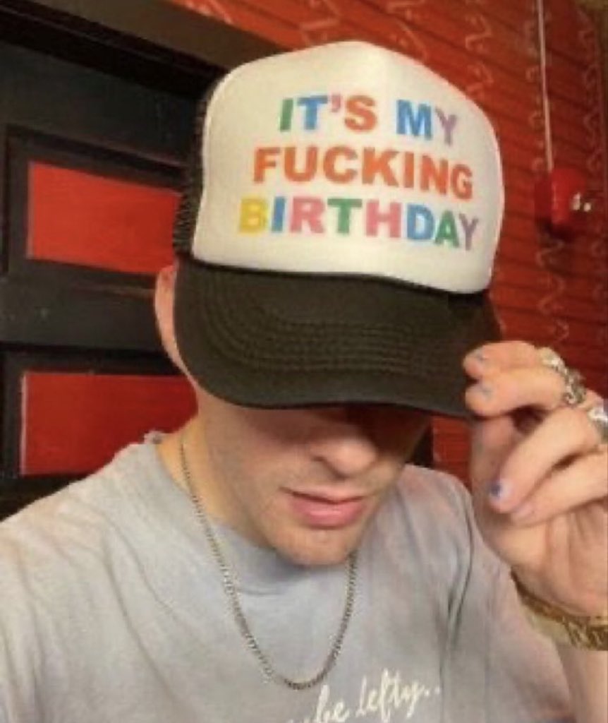 antit★ tweet media