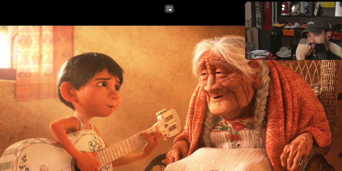 JrSos4's tweet photo. @oestagiario  me obrigou assistir "viva a vida é uma festa" dnv e agora eu to desidratando de chorar
Que desgraça de filme mlk
Eu bandido pra caralho, tendo que chorar igual criança https://t.co/HJ9xjPQWMT