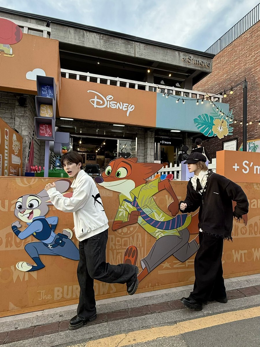 AM8IC_MEMBER tweet media