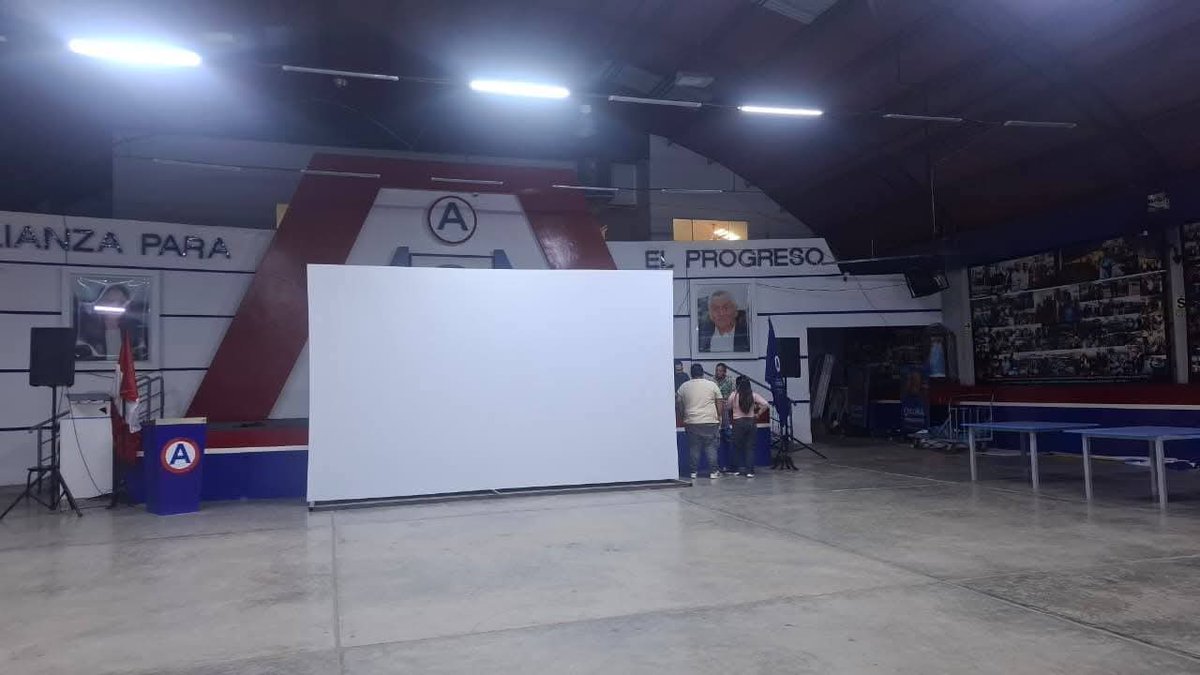 gentedetruji's tweet image. Si todos los sueños que soñamos juntos 🎶
No se realizaron, se quedaron truncos 🎶
No hay que hacer un drama
Se acabó y punto.
#APP
#Acuña