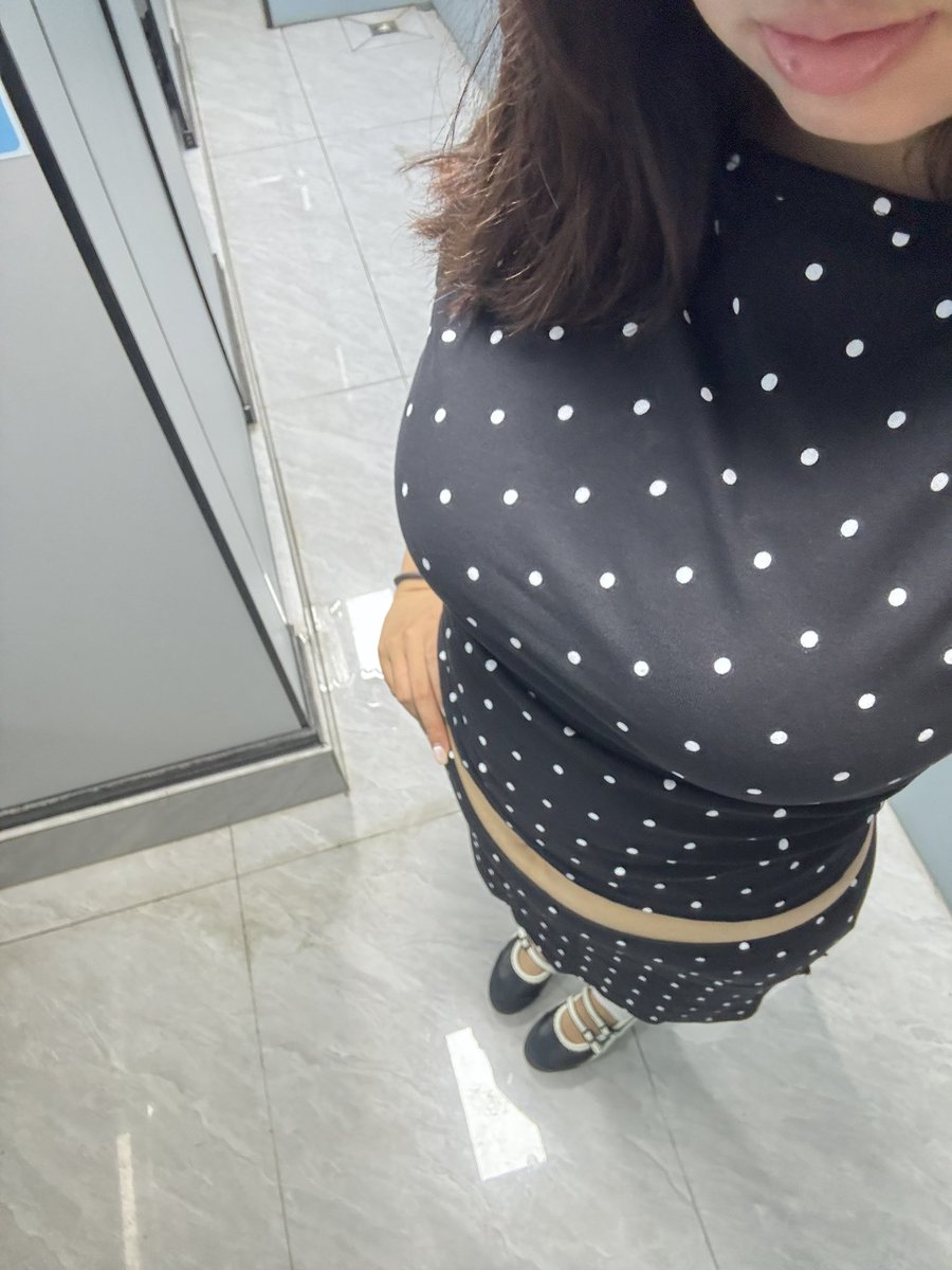 MooMoo（来财. tweet media