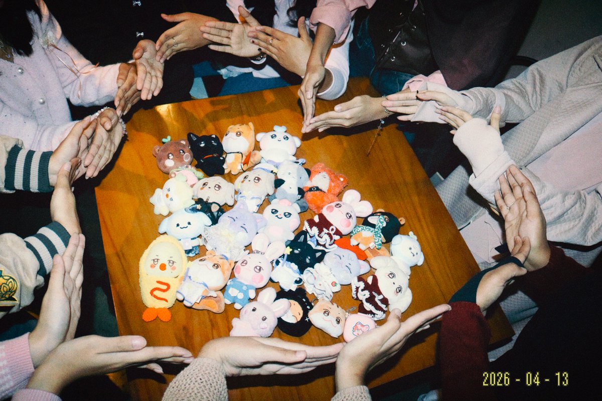 jonghocawang's tweet photo. thanks atiny semarang seru bgt kmrn cihuyy hbd yah yuno hwa🫰🏻 https://t.co/tCBEWx1Fwj