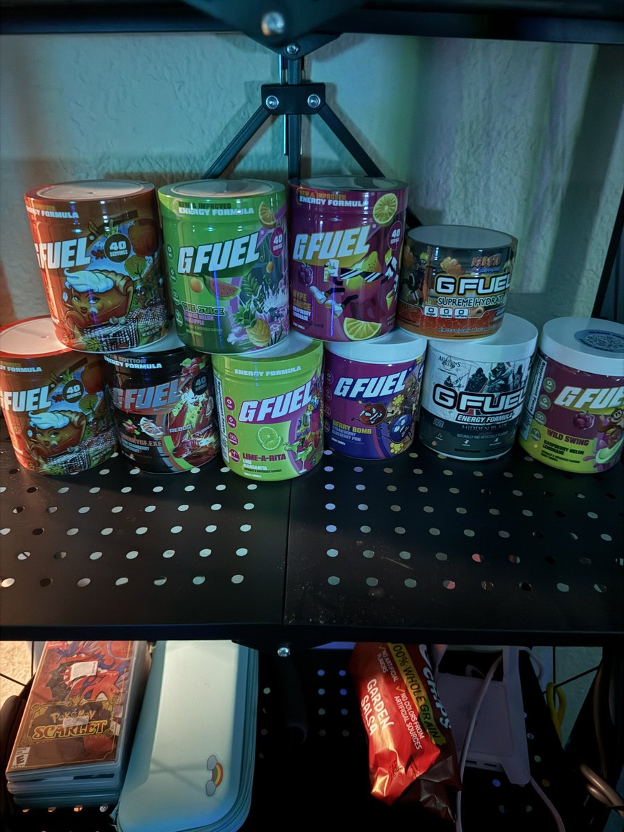 GlitchFlight tweet media