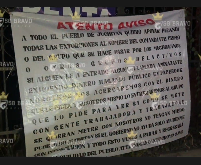Tras investigación de la <a href="/FISCALIA_GobOax/">Fiscalía General</a>  identifican a elementos policiacos de la <a href="/PABIC_GobOax/">PABIC_GobOax</a>  como responsables de colocar narcomantas en #Juchitan para crear mas temor y zozobra, al parecer pertenecen al equipo de  Edy Gurrión
