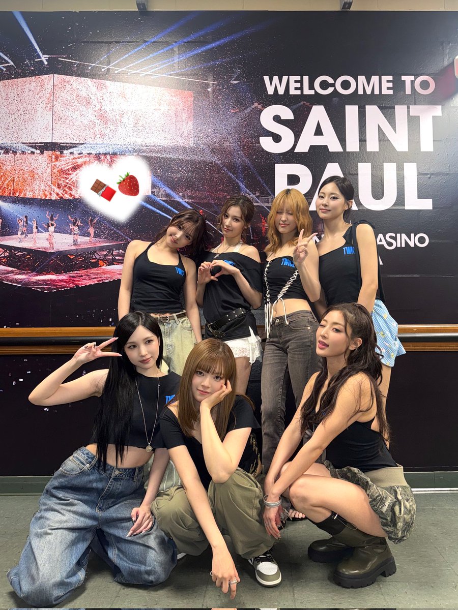 TWICE <THIS IS FOR> WORLD TOUR IN SAINT PAUL

Did you fall for us all over again? 🍫🍓
Happy TWICE day, St. Paul! 💕

#TWICE #트와이스 #THISISFOR
#TWICE_THISISFOR_WORLD_TOUR
#TWICE_THISISFOR_WORLD_TOUR_IN_SAINTPAUL