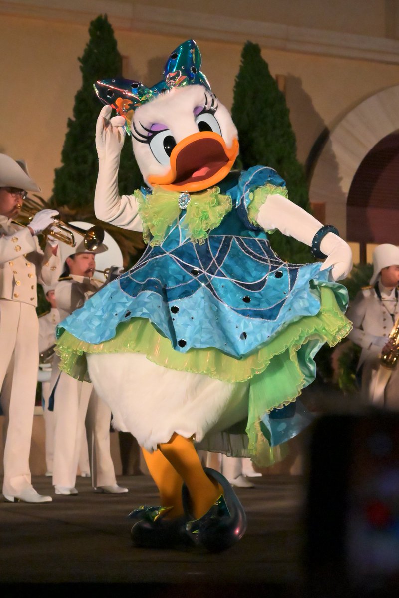 🅡‌🅘‌🅝‌🅐 tweet media