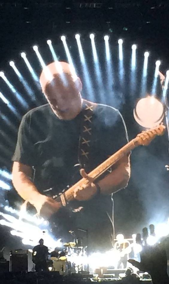 Pink Floyd 💎 tweet media