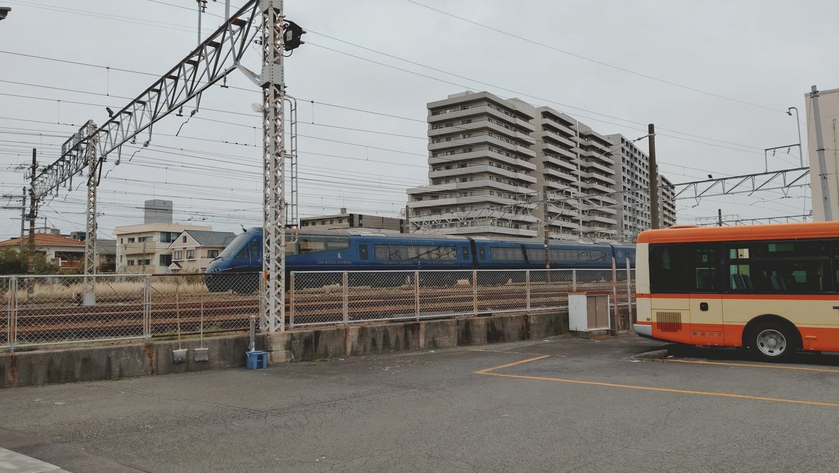 ハマケン tweet media