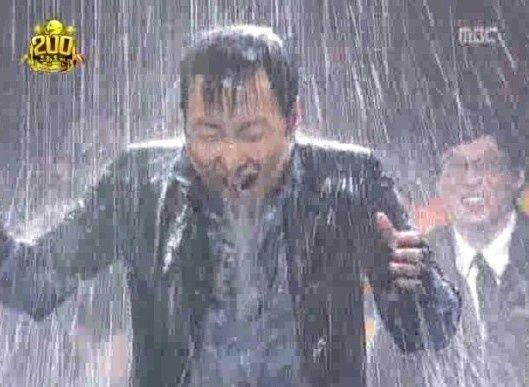 mumchit_'s tweet image. 때가 되었어요.
ㅋ ㄷㅇㅁㅅㅌ 꺼낼 때.

더운 둠칫덜 이리 오셔요.
뿌려드립니다💦🚿

#EVENT #이벤트 ㅋ ㄷㅇㅁㅅㅌ 뭘 까~용? 댓글로 정답을 맞춰주시면 본품을 선물로 드립니다!!

더 시원한 짤 가지고 계시다면 함께 달아주세요💦

⋰˚ 참여방법 : #follow + #댓글
⋰˚ 이벤트 제품 : 멈칫 ㅋ