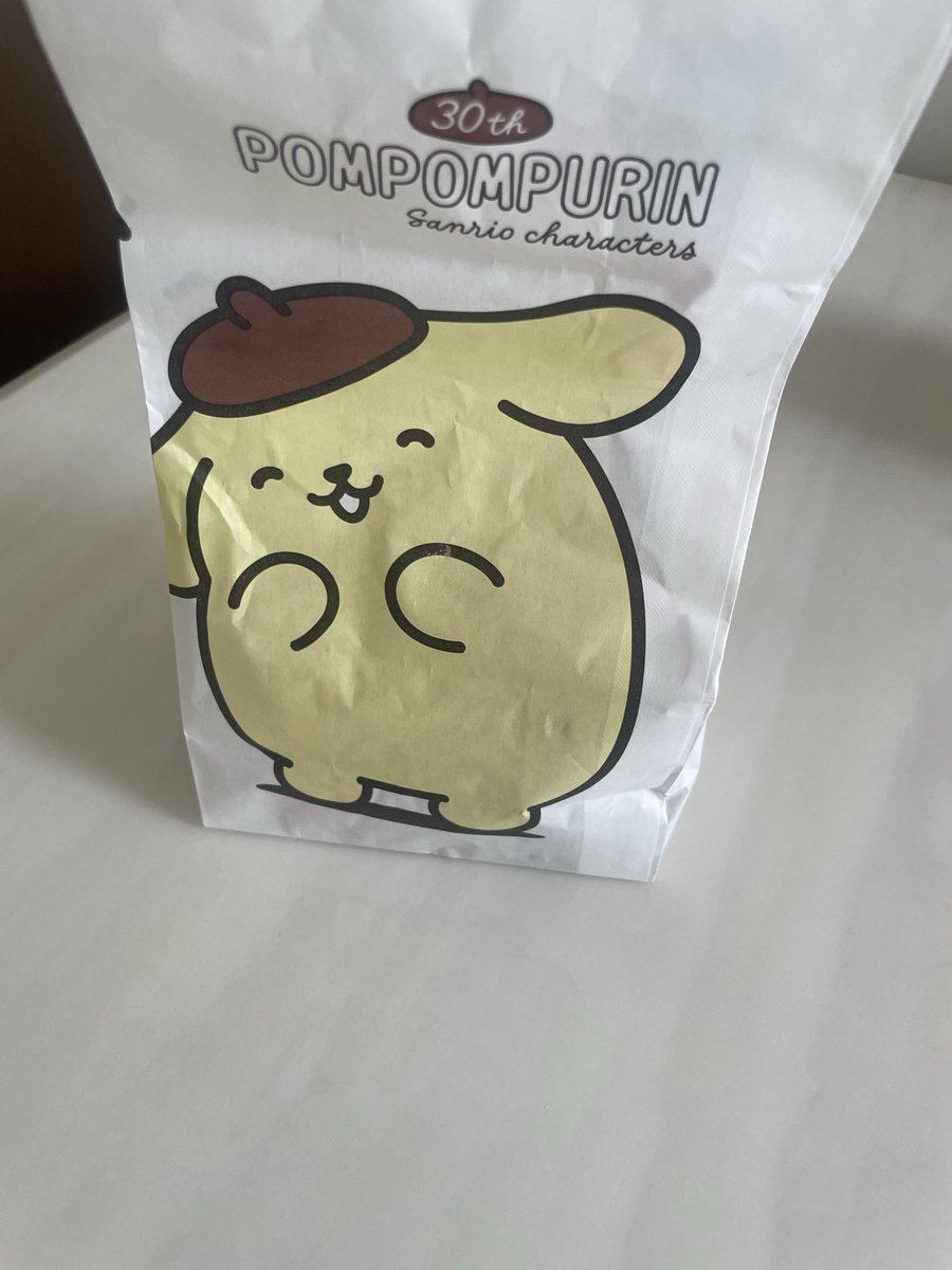 eun_joohyun's tweet photo. 던킨とSanrio コラボ(콜라보)
カワイイ💖 https://t.co/hdtYqU5g0X