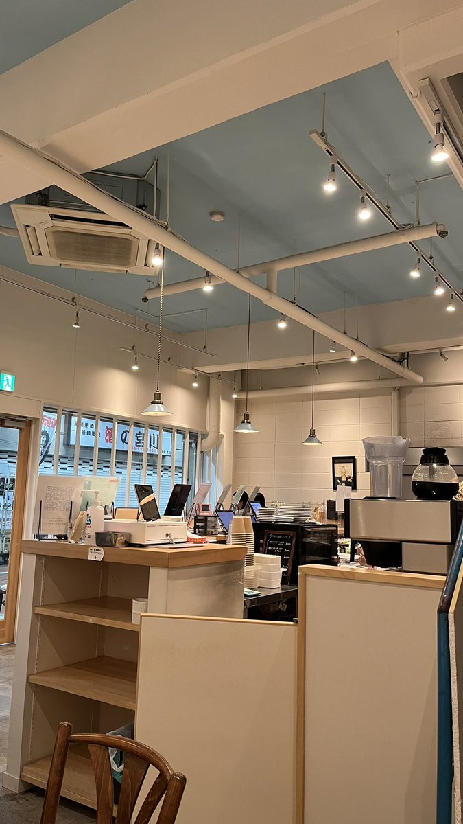 YouNakamura21's tweet image. The Honeydrippers - “Sea Of Love”
- From “Volume One”(1984)
youtu.be/9QNK7M9I0mM?si…

市場メシ＆市場カフェ☕️

天ざるが¥1050と、市場にしてはお手頃価格🍤

#NowListening ♫

#RobertPlant
#JimmyPage
#NileRodgers