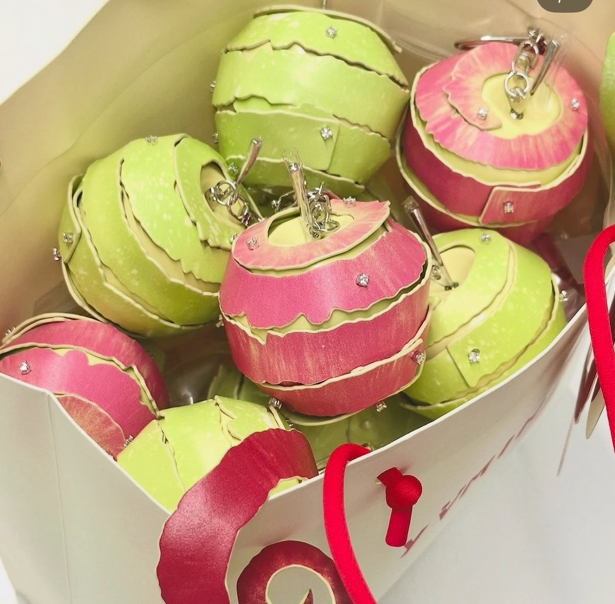 𝗺𝘆𝗹𝗼 𝗺𝗮𝗴𝗮𝘇𝗶𝗻𝗲໒꒱⋆ﾟ tweet media