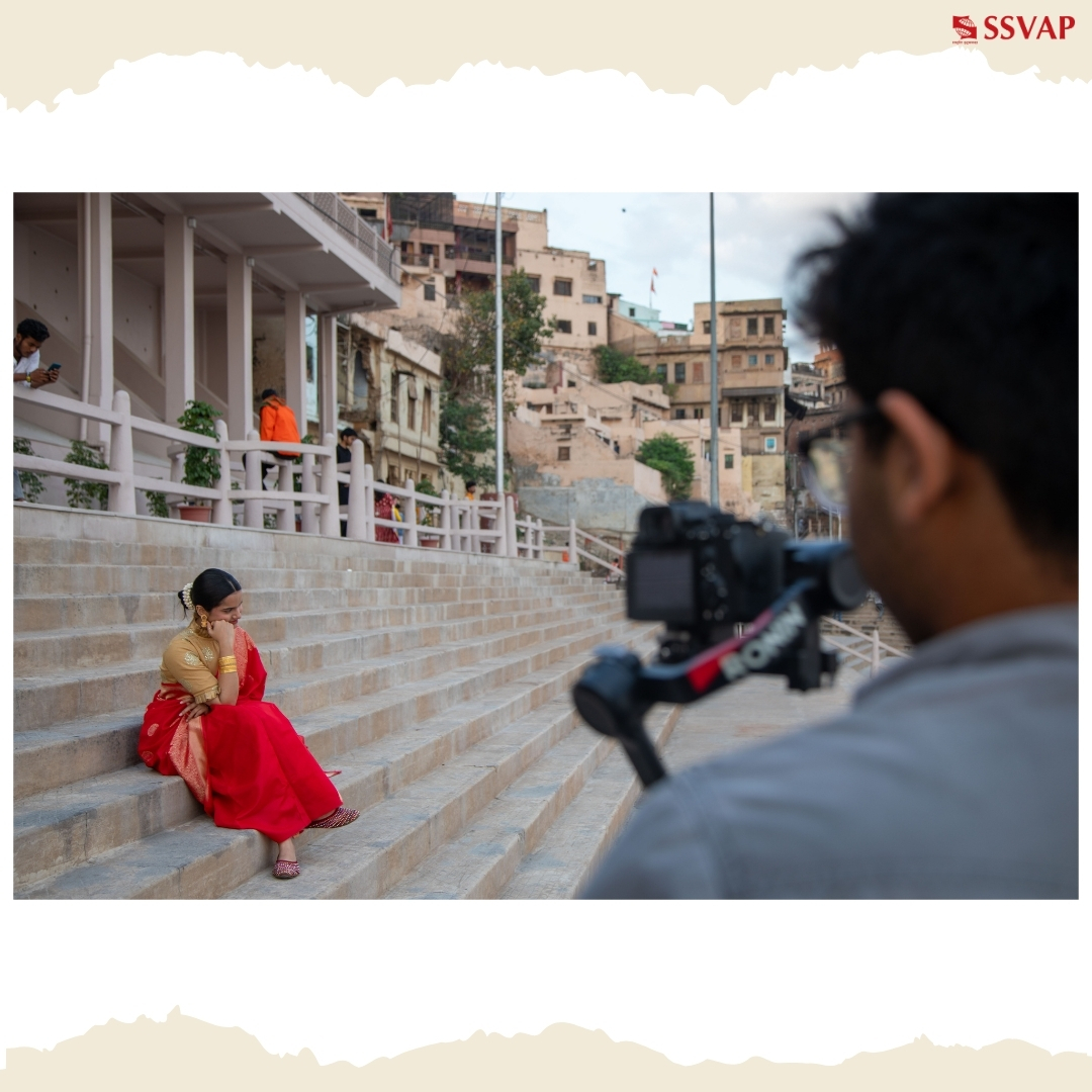 symbiosissp's tweet photo. Where tradition meets style — Fashion frames from Varanasi. ✨📸

#FashionPhotography #Varanasi #StudentShoot #PhotographyPractice #CreativeFrames https://t.co/BcUTWxwhlB