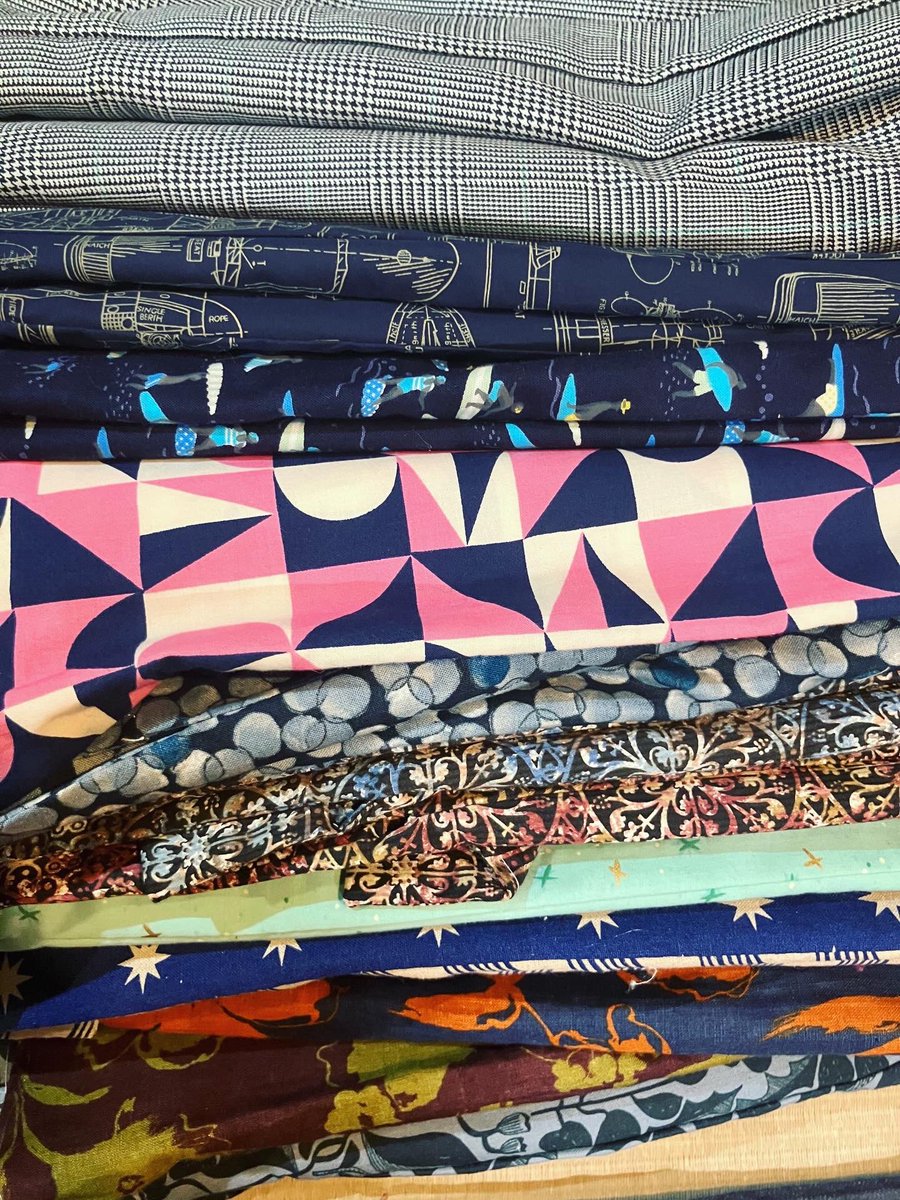 ミミズクヤ tweet media