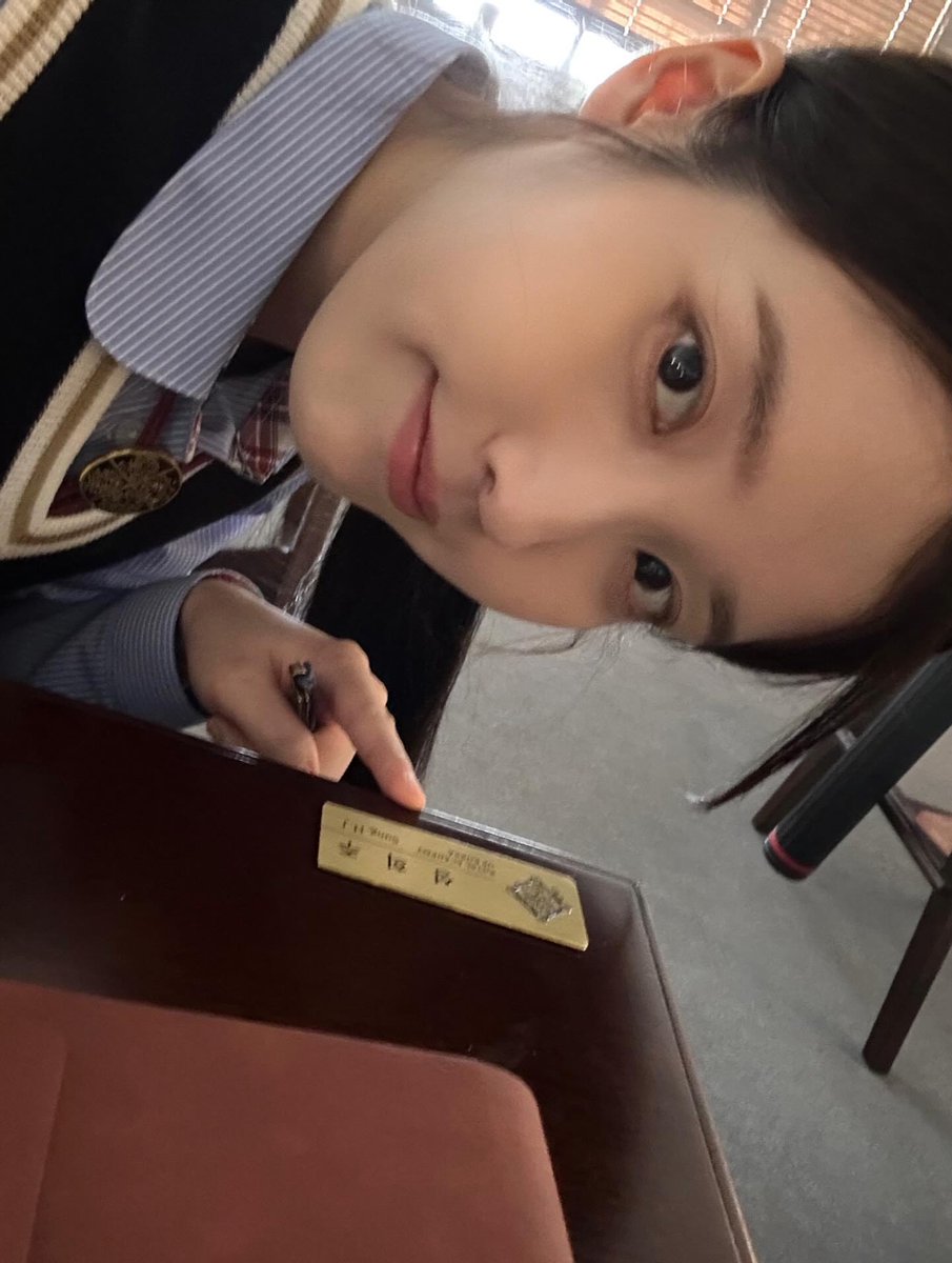 블베문 (🫐🌕) tweet media