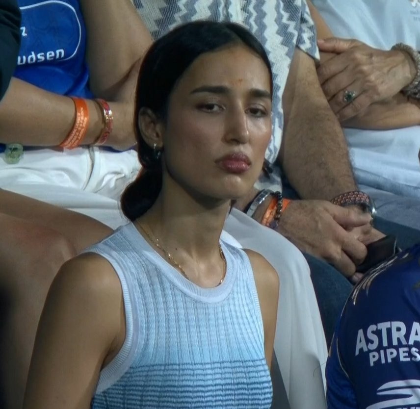 Navyanth 💲 tweet media