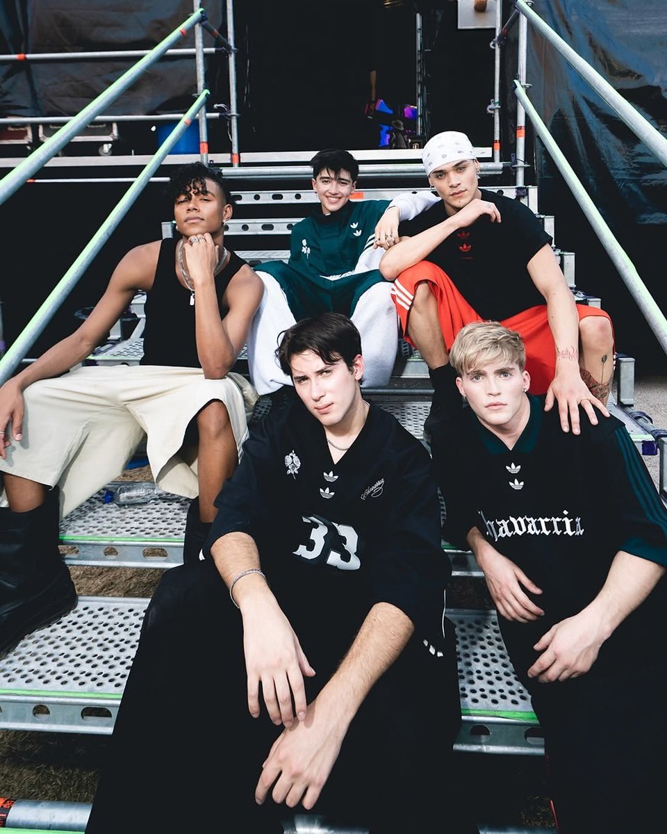 Yas | vamos ARIRANGAR? 🪭 tweet media