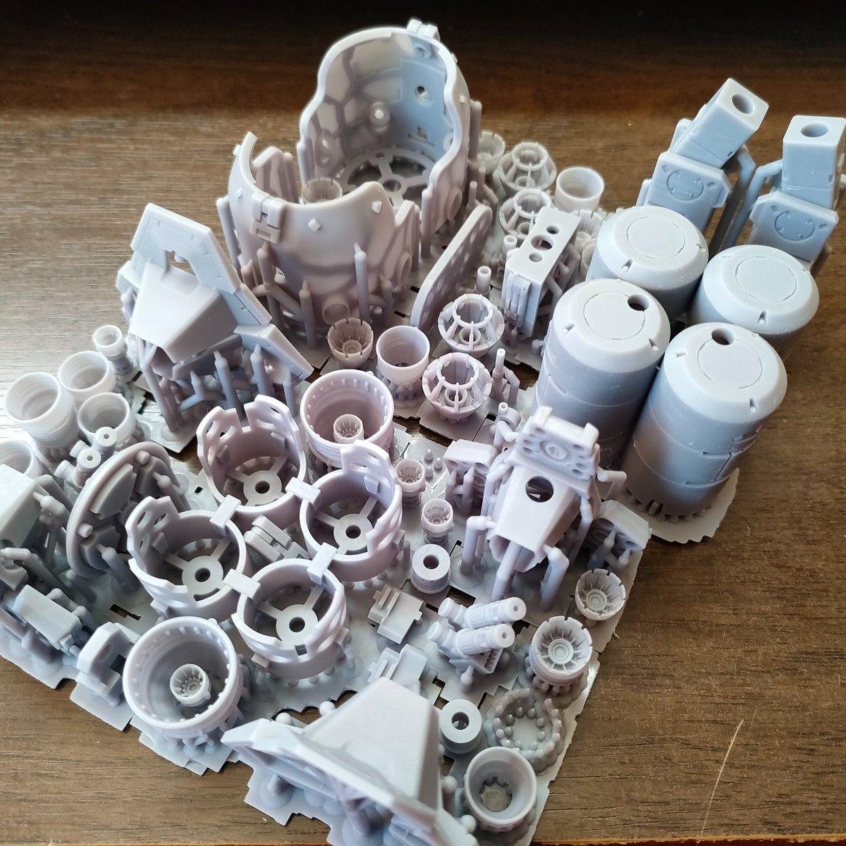 eiji00647511's tweet photo. #3Dプリンターを活かした作品

3Dプリンターがなければ作ろうとは思わなかった作品 https://t.co/FEOUMbu35m