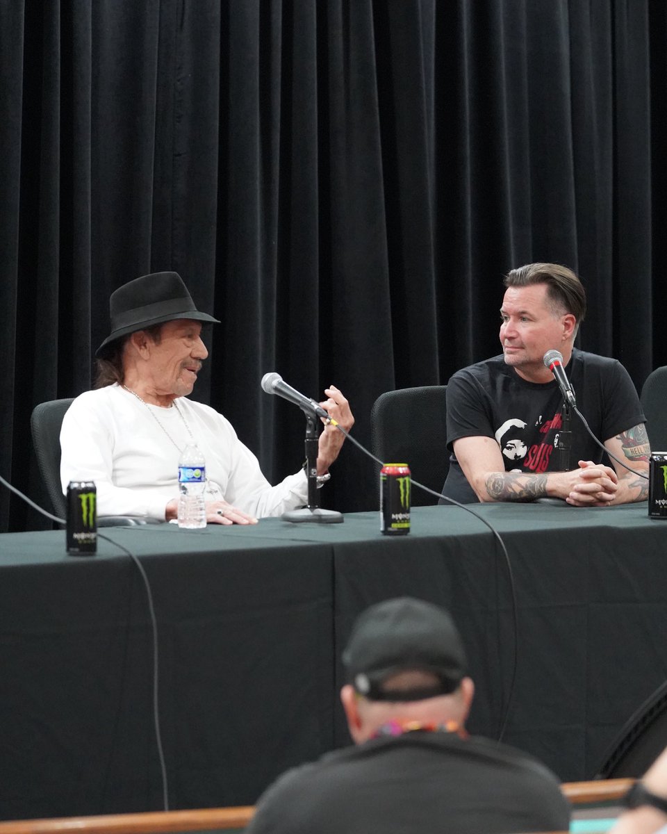 Astronomicon tweet media