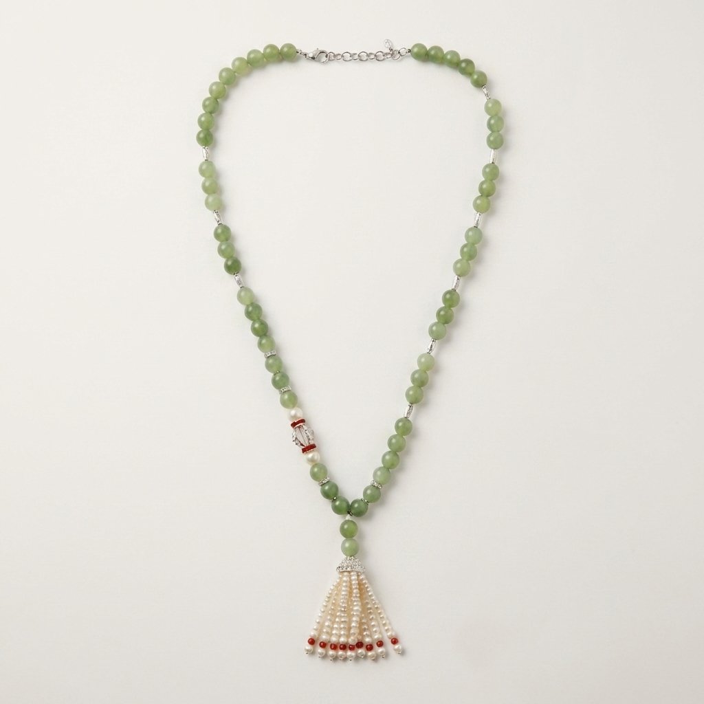 OrahJewels's tweet image. Earthy greens with a touch of grace ✨
Serpentine paired with luminous pearl beads in a timeless silver setting.
#GemstonesOfPakistan #OrahJewels #Serpentine #Pearls #GreenJewelry #Handcrafted #JewelryDesign #LuxuryStyle