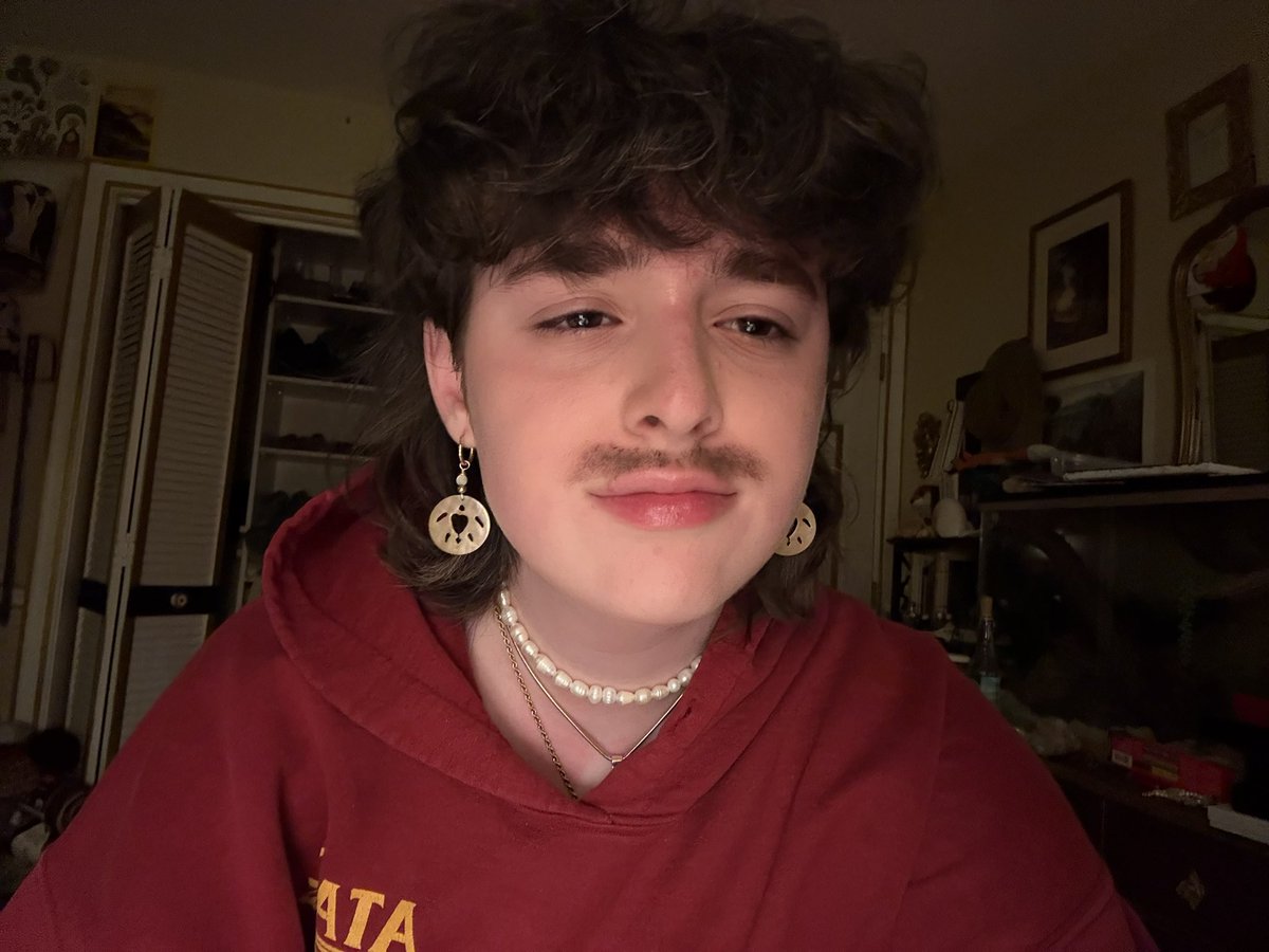 spencer 𓆟 tweet media