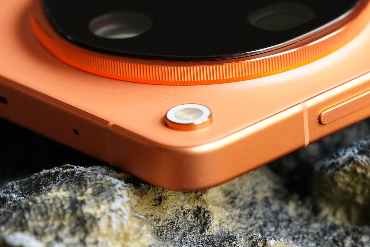 Ice Universe tweet media