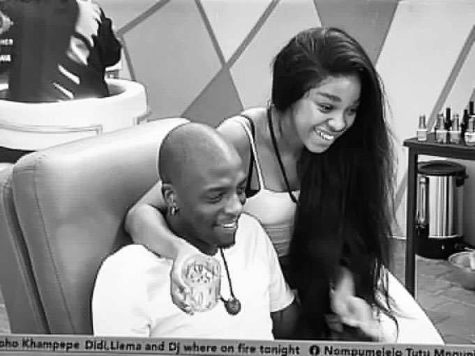 e_sihlezana's tweet image. “At your best you are loved” ❤️🥺🙌🏾#ThandekaTshabalala #MmeliKhumalo #Thammeli