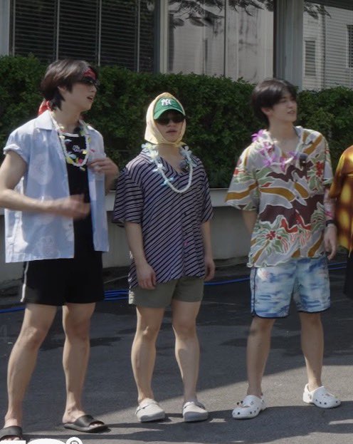 เนลี่🦖◞♡ tweet media