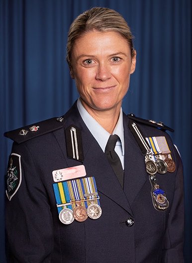 R3tards Down Under tweet media