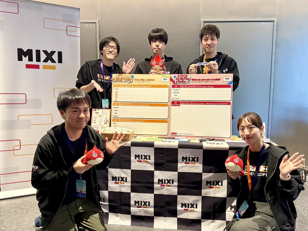 mixi_engineers's tweet photo. #tryswift はじまりましたね！
MIXIブースでは、Swiftエンジニアたちがお待ちしてます！
1日目の今日は、サーベイを実施中！
是非お立ち寄りください🙌 https://t.co/OCjLEp1wUB