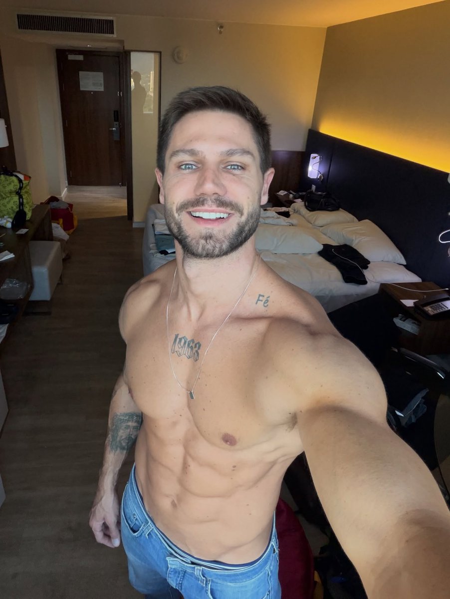 Polêmico tweet media