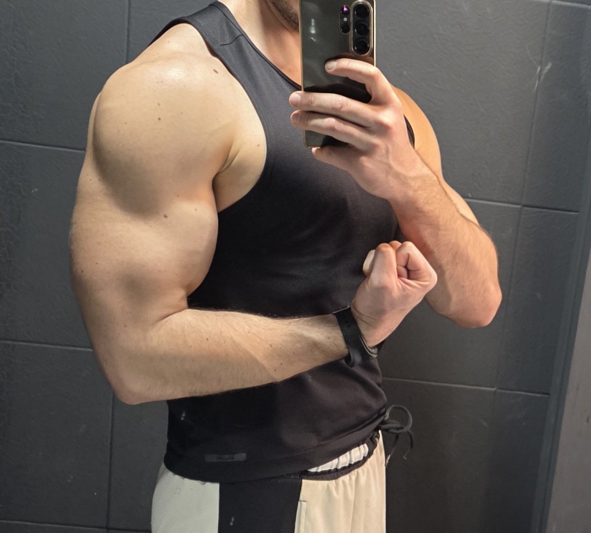 the Beast D tweet media