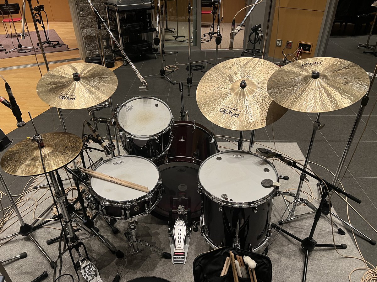 2026/04/12 New release 💿
Little Glee Monster
“一輪”🥁

ドラムで参加しています！
とても素敵な曲で日曜劇場GIFTの挿入歌にもなっています。
合わせて是非チェックしてみてください！

#リトグリ_一輪
#Littlegleemonster
#一輪
#ギフト