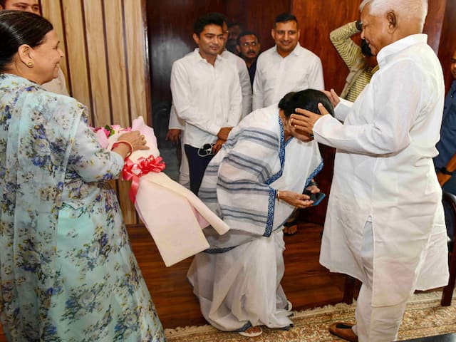 গর্ত চ্যাটার্জি tweet media