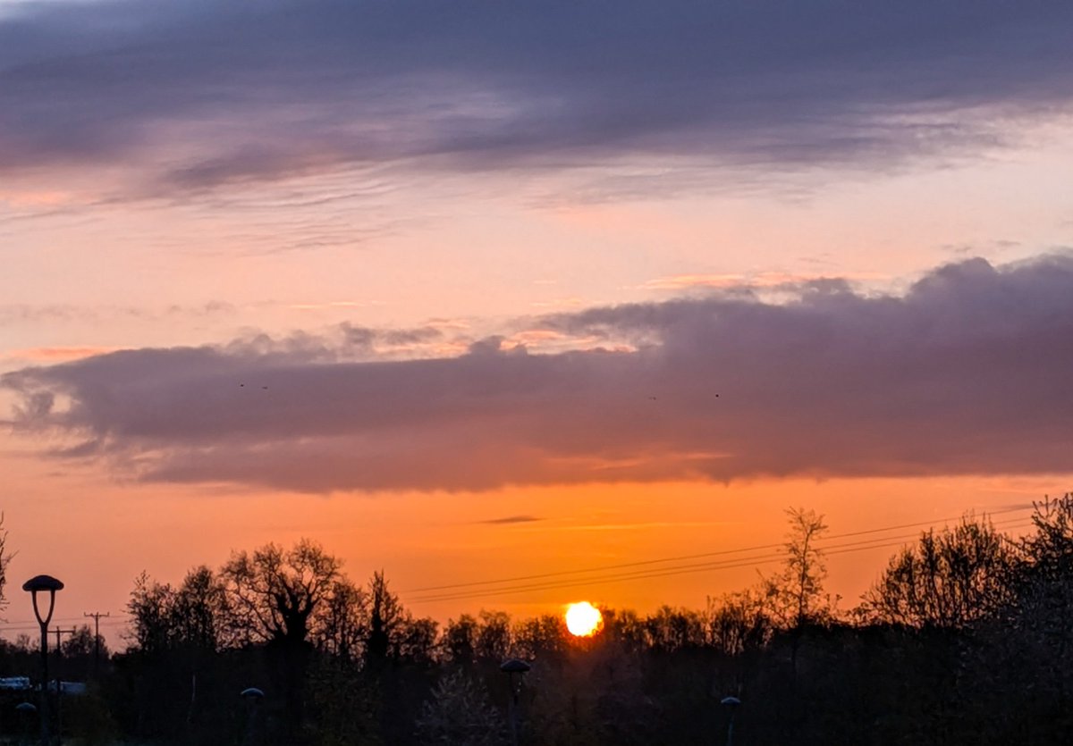 glynn_adams's tweet image. Sunrise 
#somerset