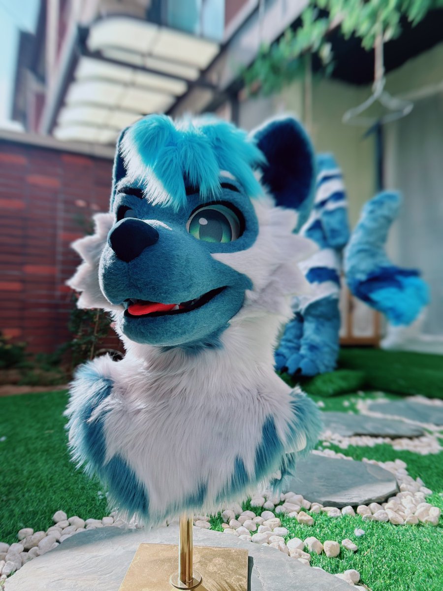 PINK BEAST FURRY tweet media