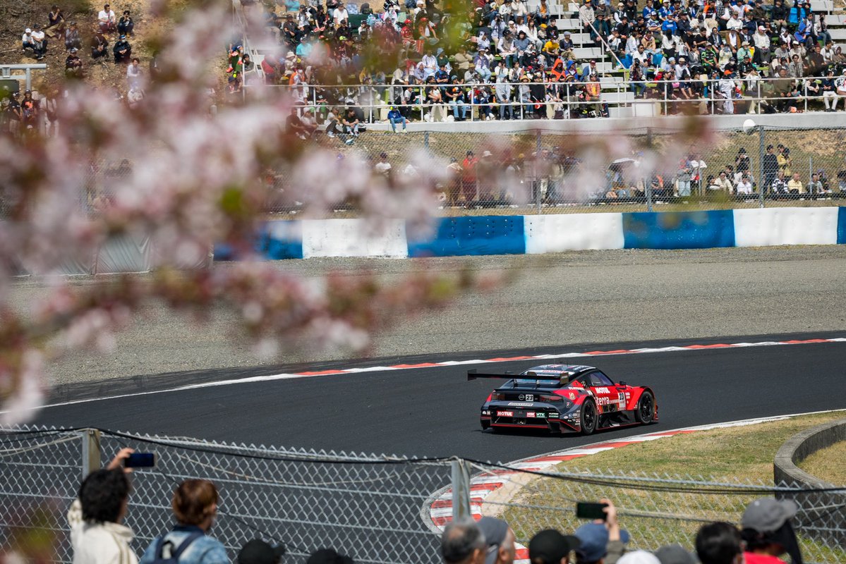chiyokatsumasa's tweet image. We finished P8 in the opening round of SUPER GT 2026.
It wasn’t the result we were aiming for, as our tire choice before shipping made qualifying and the first stint very difficult.
Still, we move forward together with the team, focused on the next race.

#SUPERGT #NISSAN #NISMO