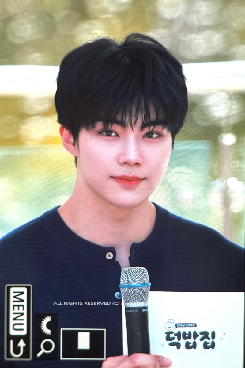 fire050110's tweet image. 260413

자연광미남..♡

#PARKGUNWOOK #박건욱 #ZEROBASEONE #ZB1 #제로베이스원 #ゴヌク #パクゴヌク