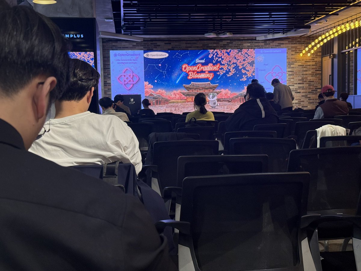 damienkim tweet media