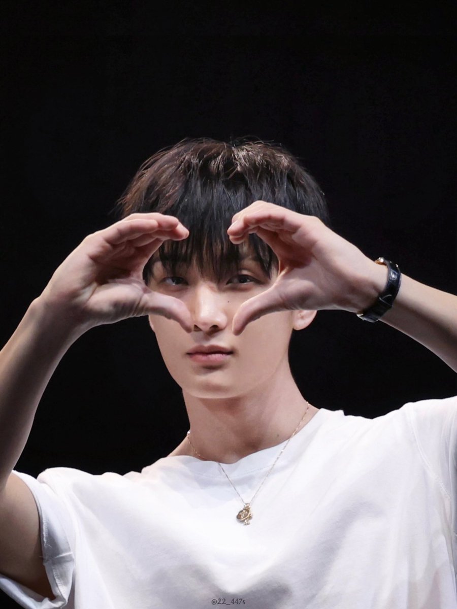 250607

𝓛𝓸𝓿𝓮…♡

#수민 #최수민 #싸이커스 #SUMIN #xikers