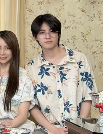 อองอหวานซ์ tweet media