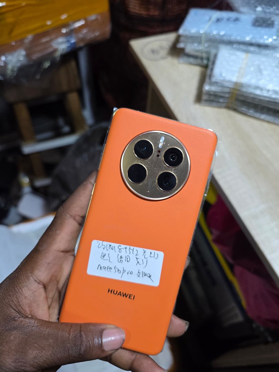 Skylark's Place Gadgets 💉📱 tweet media