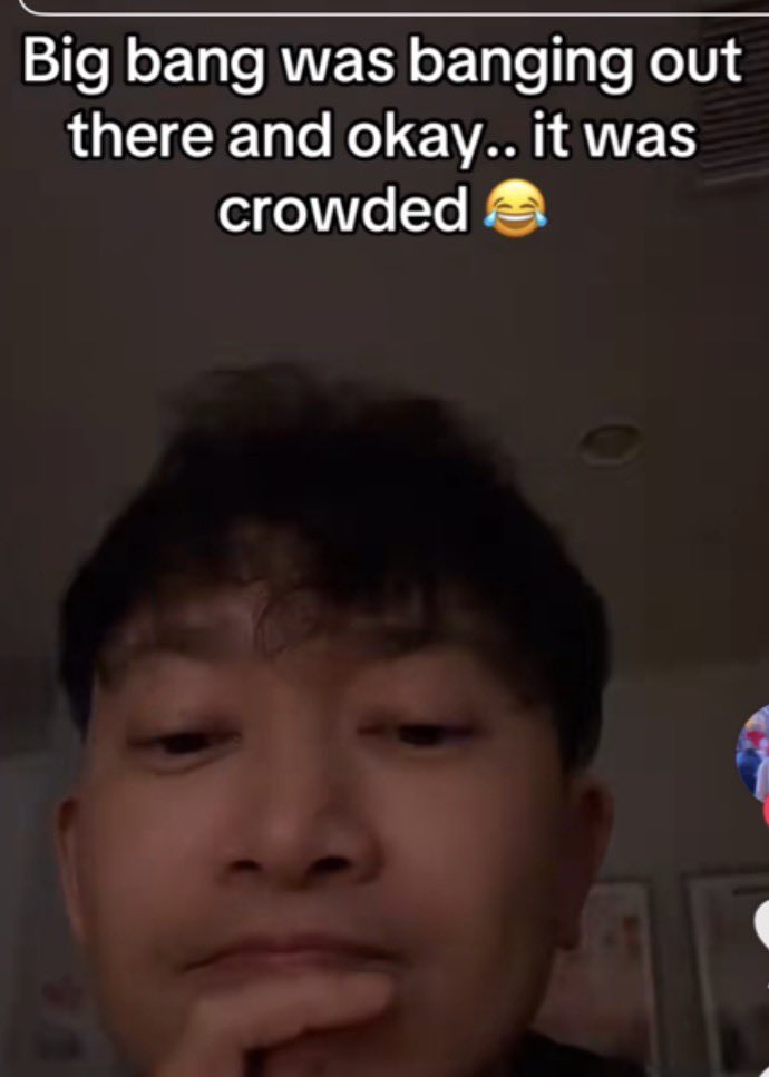 G-Dragon of EXO tweet media