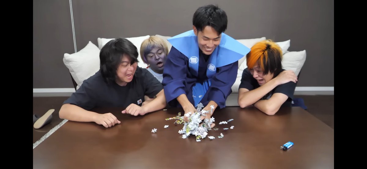 えびてん tweet media