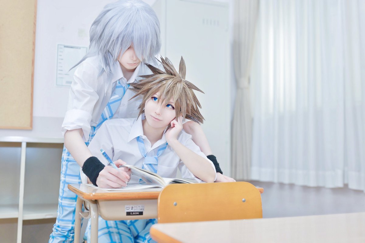 zo_mo223's tweet photo. ⚠️cosplay
捏造衣装/陸空

｢…おまえ、さっきから人の話全然聞いてないだろ｣
ㅤ
#sorikucos
#RS青春併せ_032829 https://t.co/1hO5ZHeYUn