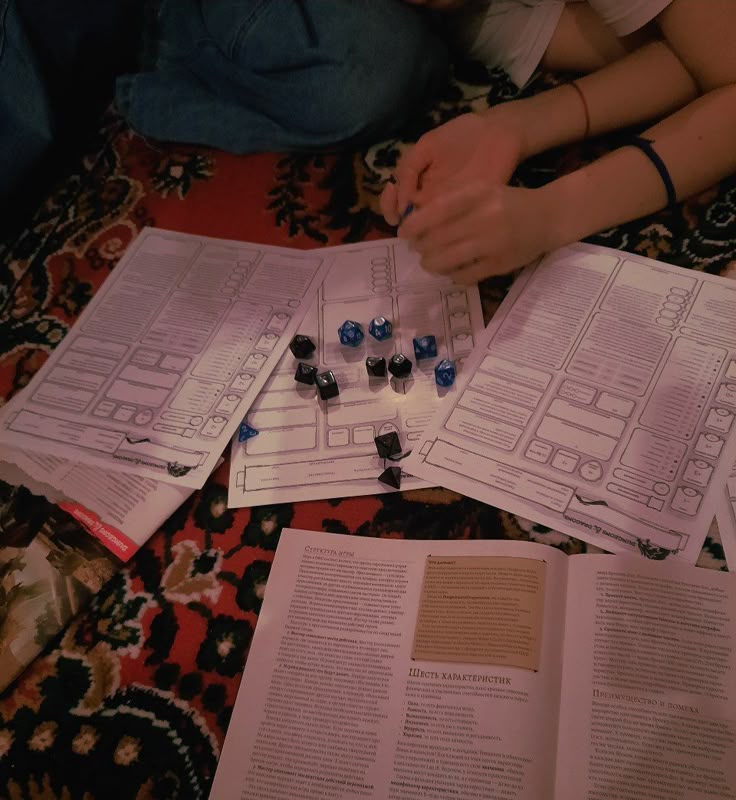 balladofmoony's tweet image. --- a thread of eunjangs plus baekjin and seongje playing dnd because why not

they're fifteen and crammed into juntae's basement on a friday night bc juntae convinced them all to try "this really cool game" and baku got excited for it.

#jeathon #seongjebdayfest #jeathon_day7