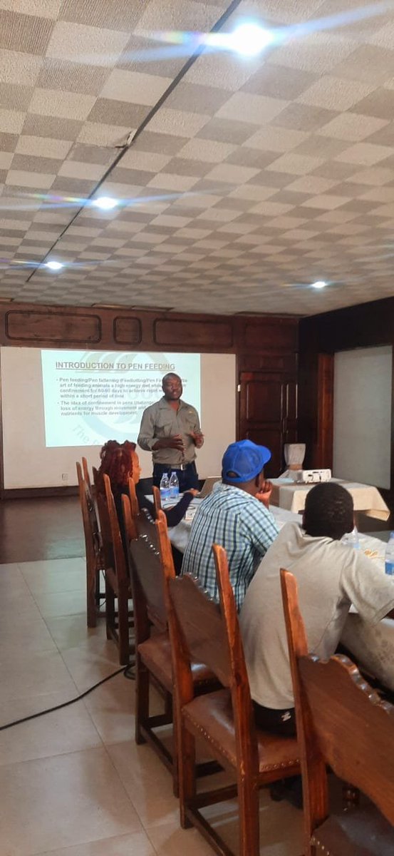 agribusinesszw's tweet image. Many thanks to all the farmers who attended our recent Business of Cattle Pen Fattening training held on Saturday, 11 April 2026. Your participation made the event a great success.

We extend our special appreciation to Agrifoods Pvt Ltd for delivering an expert, educative and